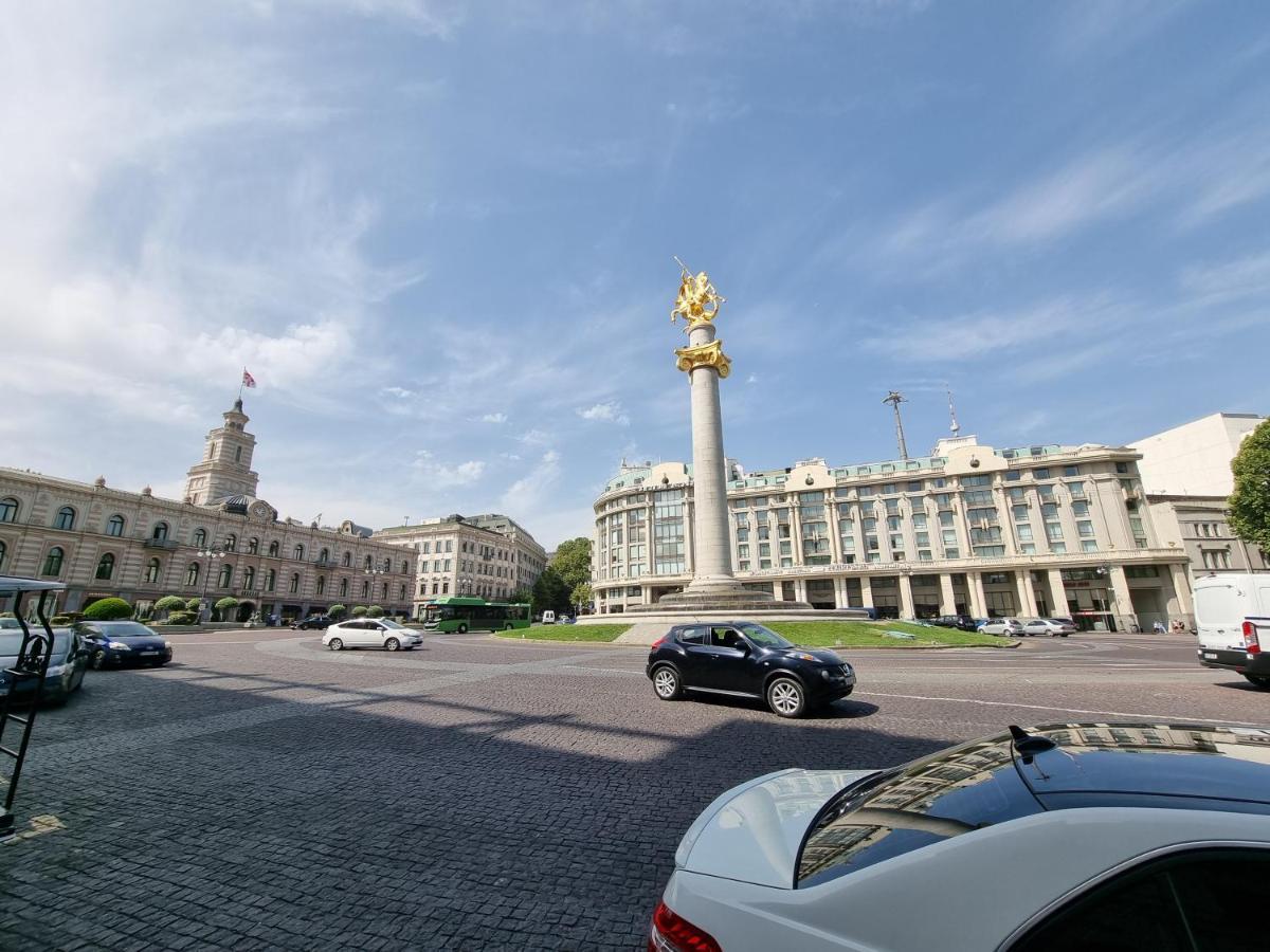 Old Tbilisi Freedom Square, Tbilisi Площадь Свободы Villa ภายนอก รูปภาพ